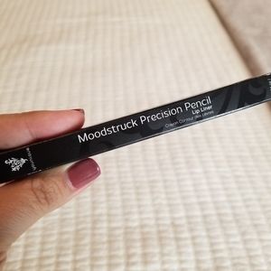 Younique Lip Liner in Prudent
